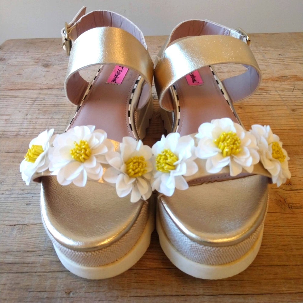Betsey Johnson daisy platforms